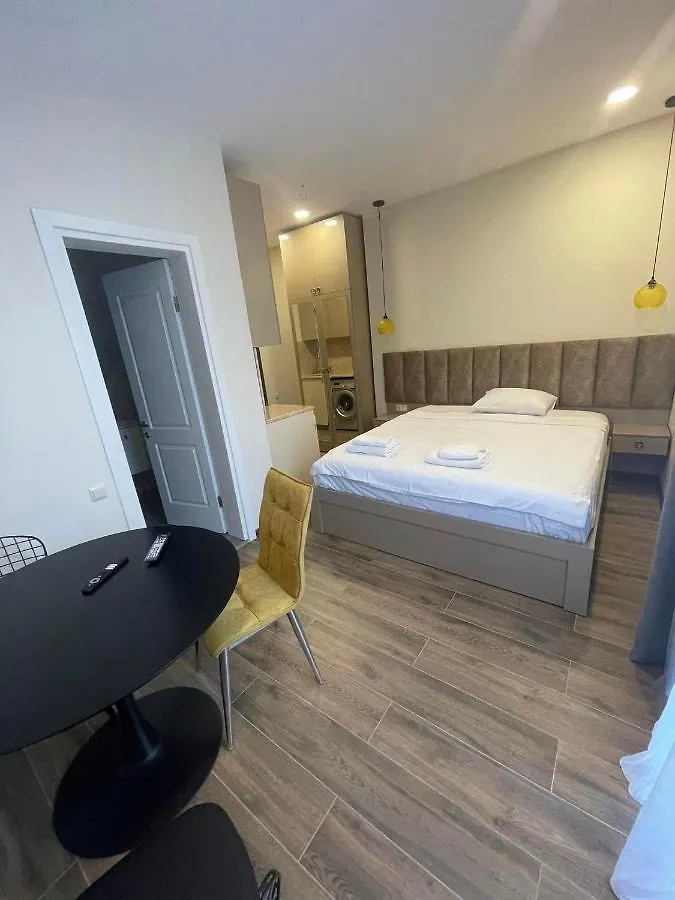 Family Inn Apartments-Gonio
